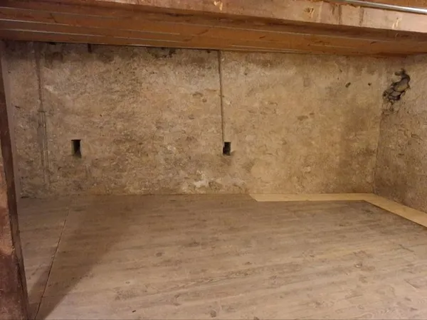 Location box de stockage 18m2