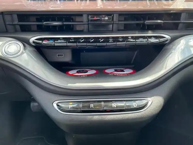 Fiat 500 c e 118ch pack confort &amp; style &amp; tech my23 — photo 12