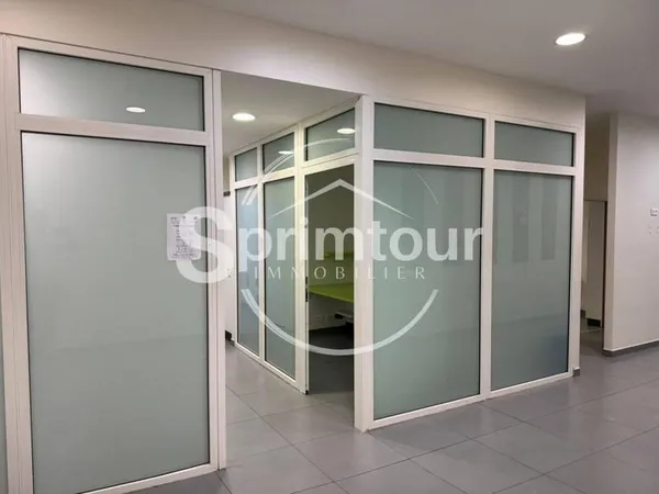 Bureaux 288 m²