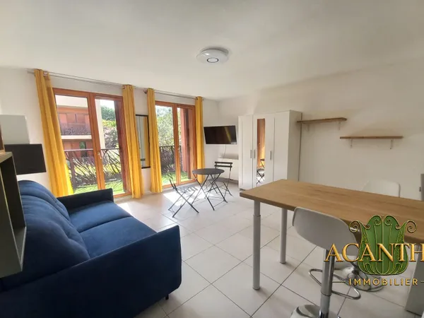Studio meublé