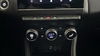 Renault Captur 1.6 E-Tech hybride 145ch Techno Fast Track — photo 26