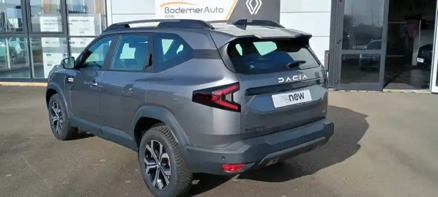 Dacia Bigster hybrid-g 150 4x4 — photo 2
