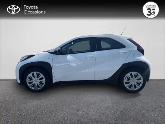 Toyota Aygo X 1.0 vvt-i 72ch dynamic my23 — photo 3