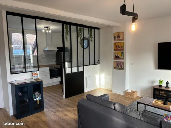 MEUBLÉ - BAIL MOBILITÉ POSSIBLE - DISPONIBLE IMMÉDIATEMENT Appartement tout confort -