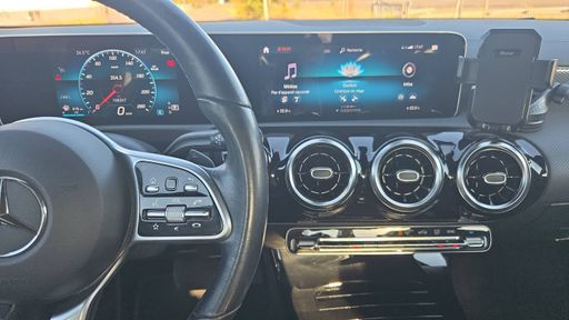 Mercedes Classe CLA 2.0 200d 150 8G-DCT - Progressive Line – 2020 – 108248 km – Diesel – Boîte Automatique — photo 19