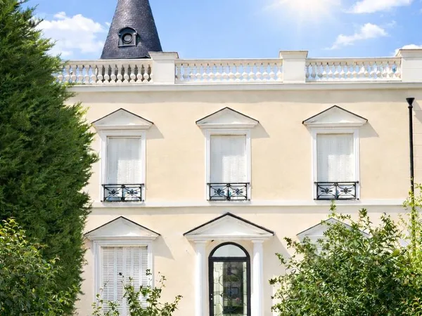 Maison de luxe 11 pièces 302 m²
