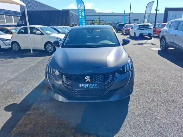 Peugeot 208 puretech 100 s&amp;s eat8 — photo 2