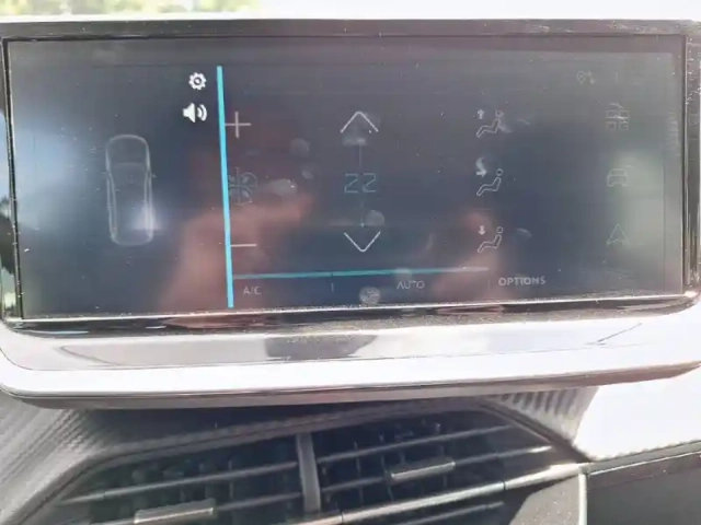 Peugeot 208 electrique 50 kwh 136ch — photo 19
