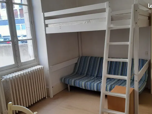 Studio meublé Quartier Saint Pierre toutes charges comprises