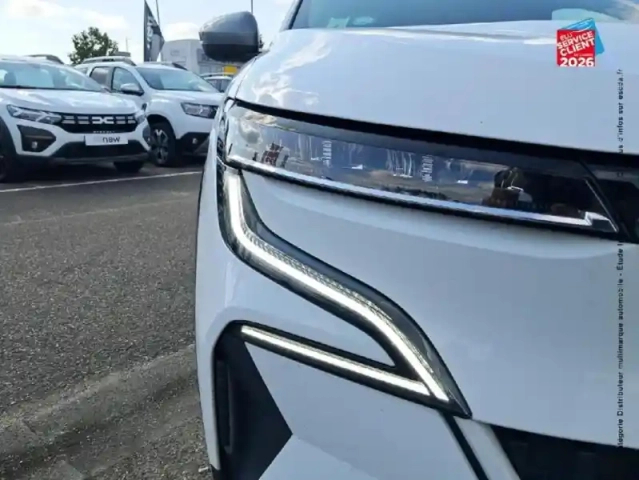 Renault Megane e-tech electric ev40 130ch techno standard charge — photo 13