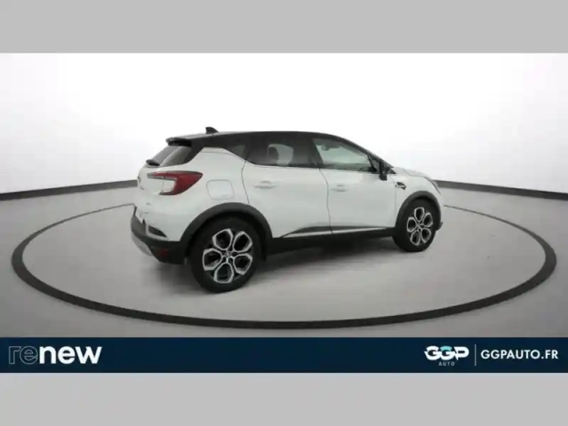 Renault Captur e-tech 145 - 21 r.s. line — photo 8
