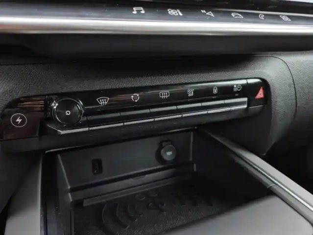 Citroën C5 Aircross hybrid 225 ë-eat8 business + — photo 14