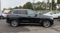 Bmw X5 xDrive45e 394ch xLine 17cv — photo 4