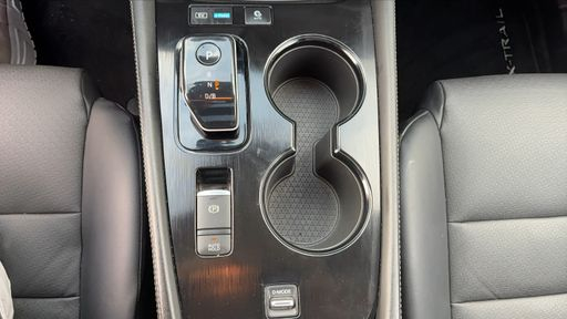 Nissan X-Trail 1.5 DIG-T e-Power 204 Hybrid 2WD BVA7 - Tekna – 2023 – 67119 km – Hybride essence – Boîte Automatique — photo 13