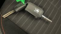 Peugeot 208 1.2 PureTech 100ch S&S Active Pack EAT8 — photo 16