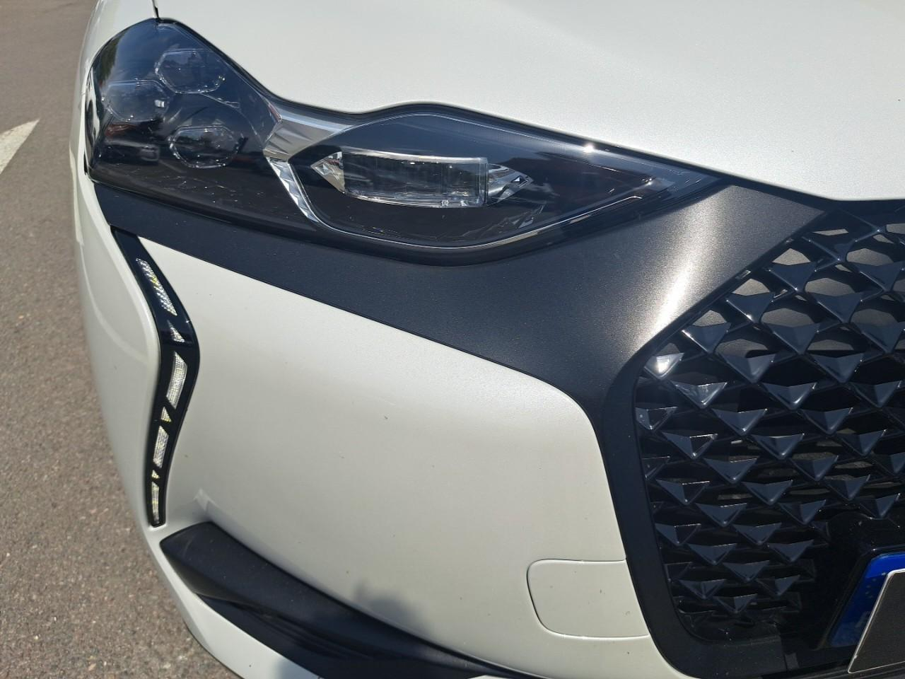 Ds Ds 3 crossback puretech 130 eat8 performance line+ — photo 16
