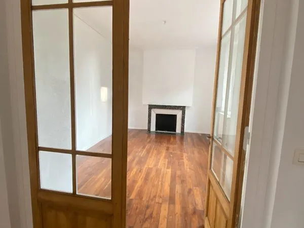 Location Appartement 150m² - SAINT MENOUX