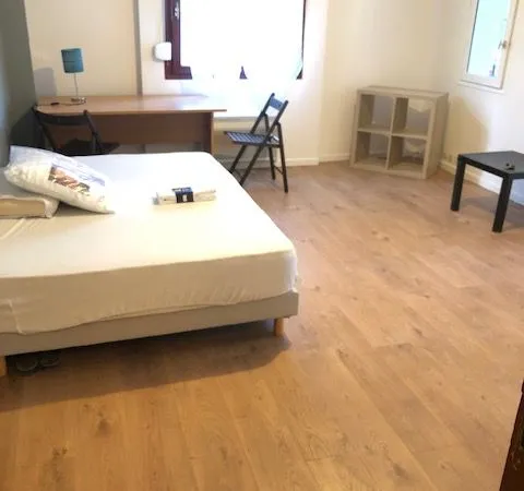 F1 Indépendant Meublé 29m² RER A - Cergy Préfecture