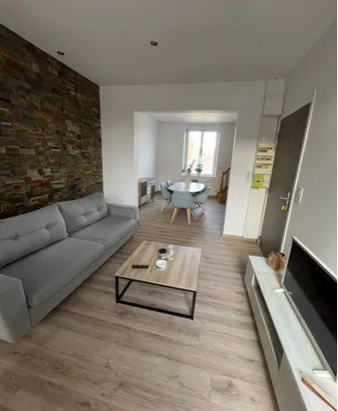 Appartement 48m2 duplex proche Luton avec terrasse