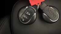 Mini Mini Cooper 136ch Edition Premium BVA7 — photo 16