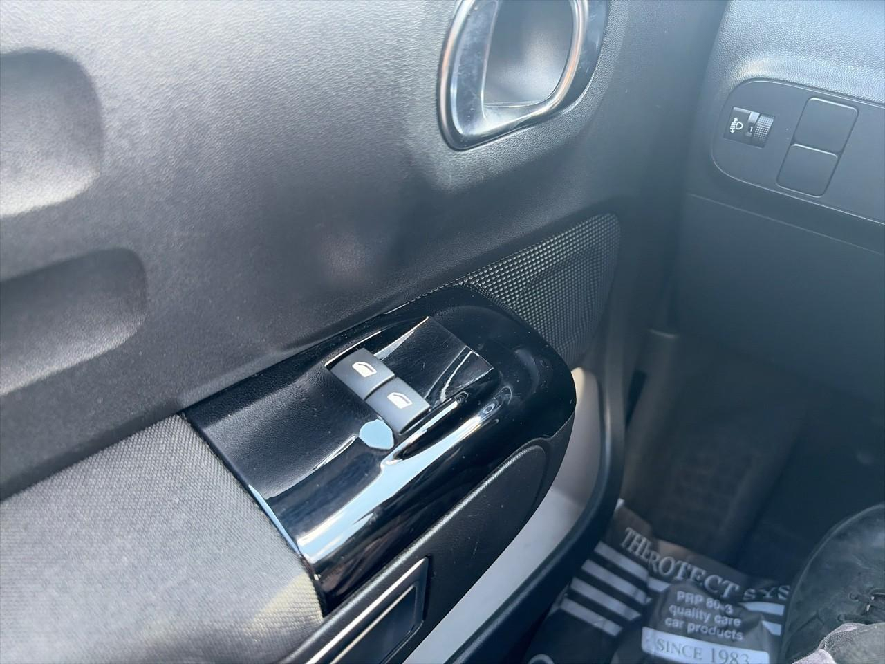 Citroën C3 1.2 puretech 110ch s&s max boite automatique — photo 18