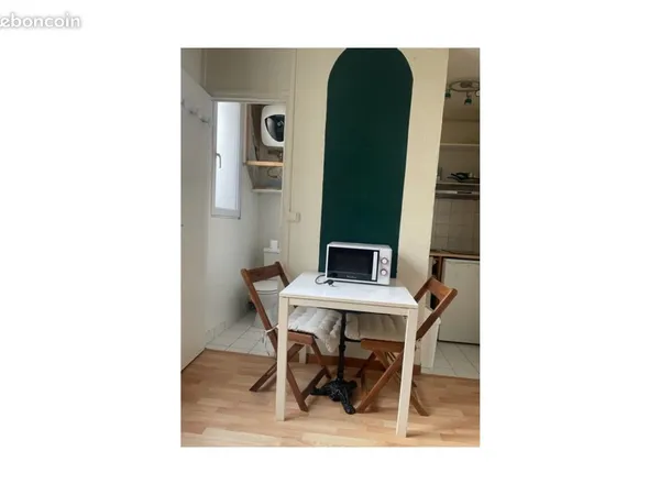 Studio Paris 19