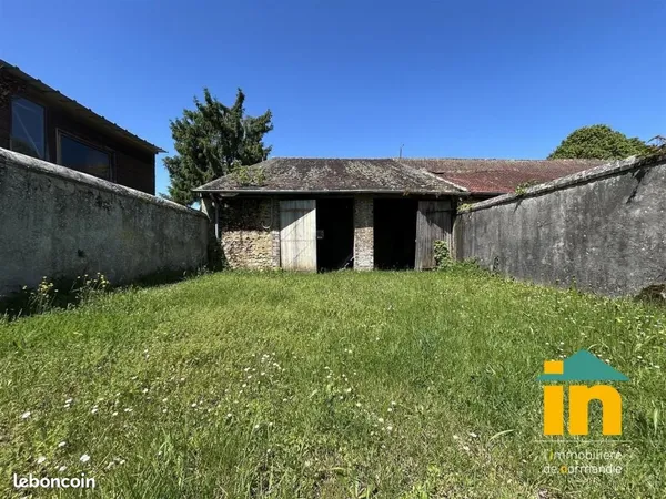 Bâtiment 107 m²