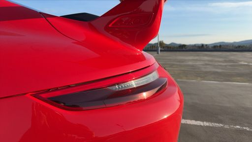 Porsche 911 4.0 500 PDK7 - GT3 – 2017 – 39280 km – Essence – Boîte Automatique — photo 17