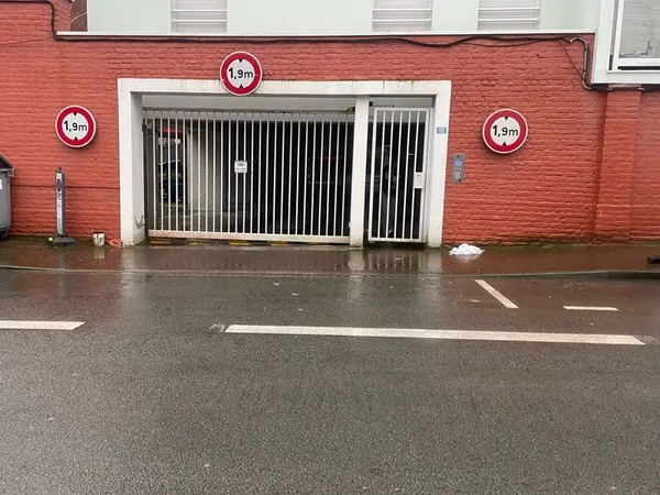 4 places de parking