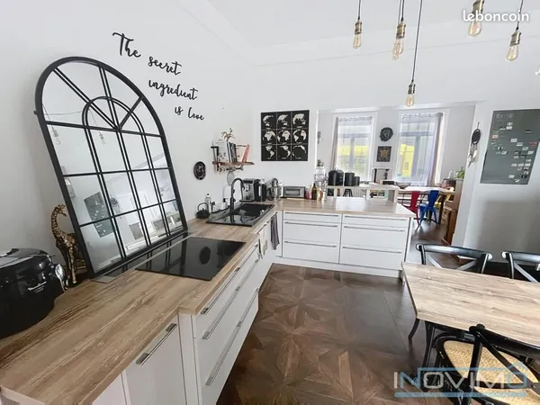 Maison 5 pièces 170 m²