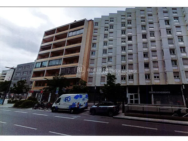 GARAGE - 29 COURS EMILE ZOLA - VILLEURBANNE
