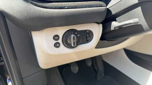 Mini Clubman 1.5 Cooper 136 - Hyde Park – 2017 – 109136 km – Essence – Boîte Manuelle — photo 4