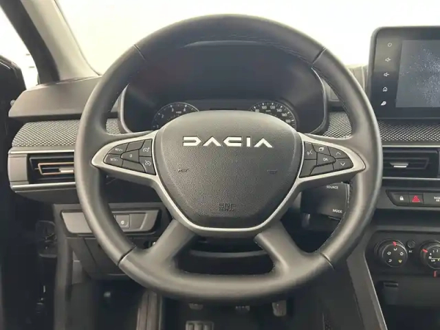 Dacia Sandero eco-g 100 gsr2 — photo 24