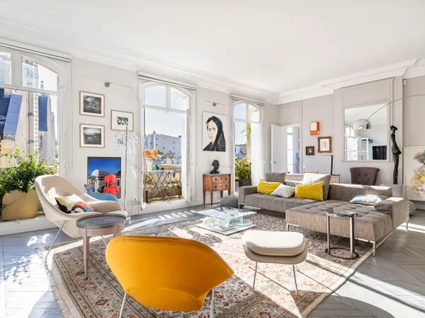 Rue Spontini - Appartement familal et de réception - baigné de lumière - vue dégagée et Tour Eiffel