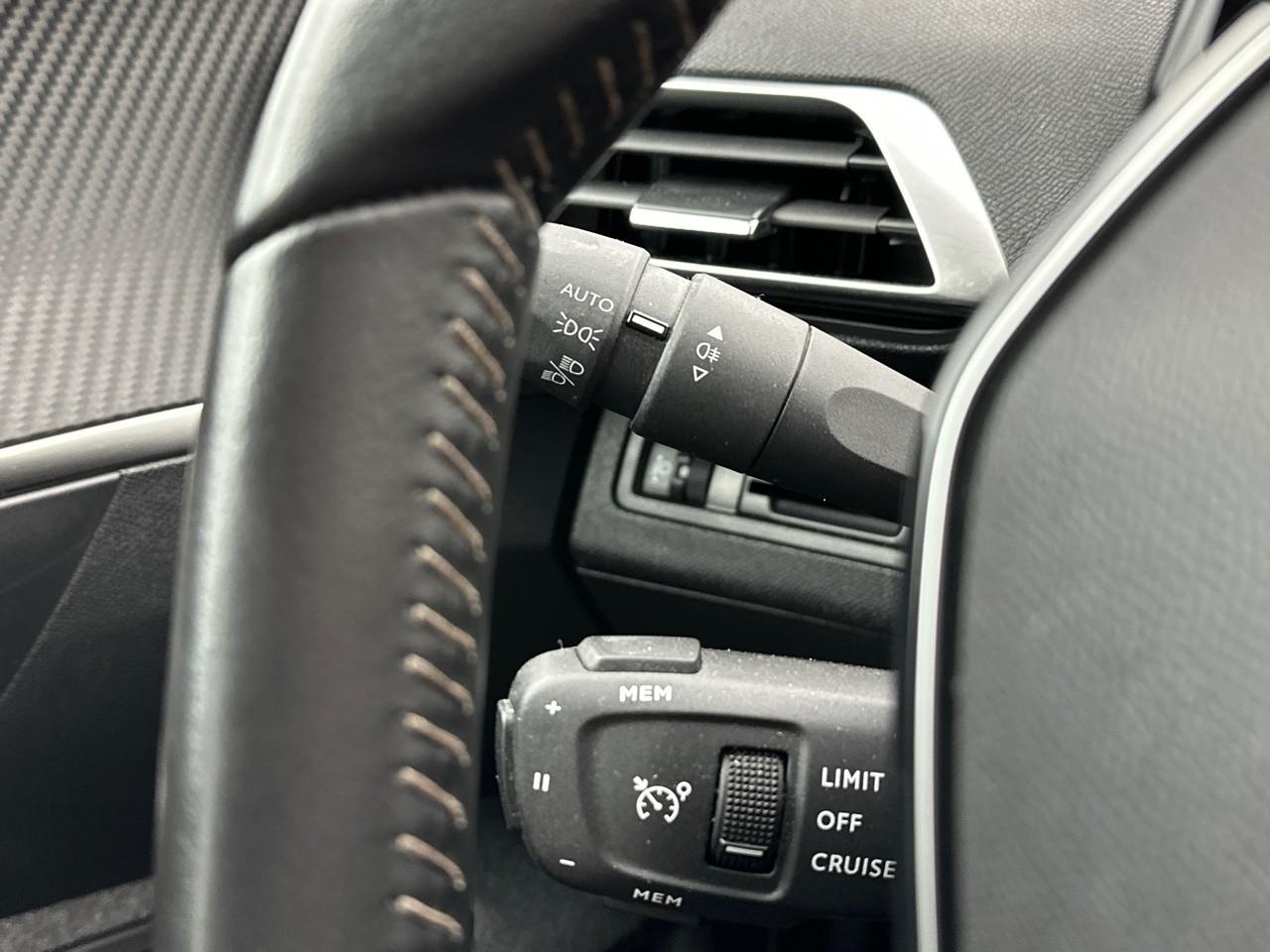 Peugeot 3008 puretech 130ch s&s bvm6 active pack — photo 19