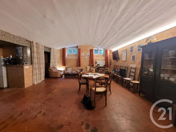 Appartement 2 pièces 92 m²