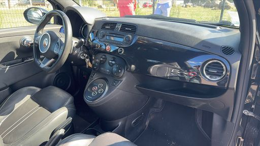 Abarth 500C 1.4 TB 160 Dualogic - 595 Turismo – 2015 – 147031 km – Essence – Boîte Automatique — photo 23