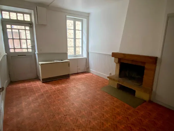 maison de village en pierre