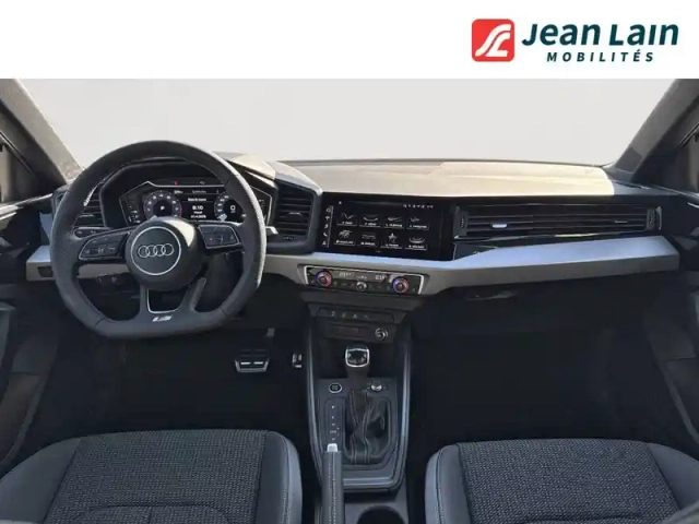 Audi A1 sportback 30 tfsi 116 ch s tronic 7 — photo 18