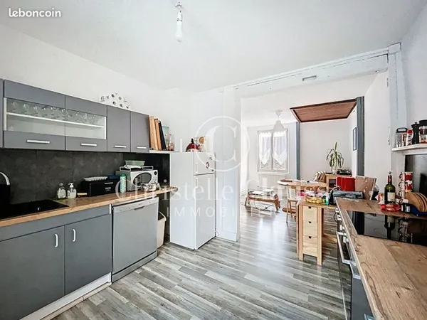 Appartement 4 pièces 112 m²