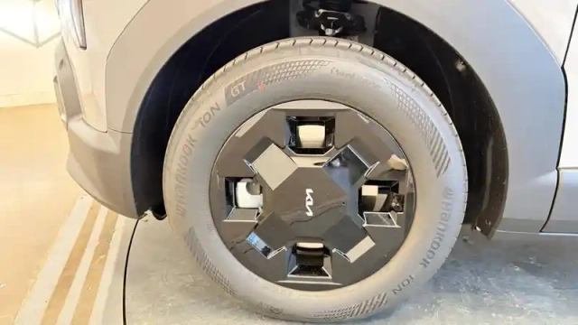 Kia Ev2 107,8 kw (145 ch) autonomie standard 42.2 kwh — photo 5