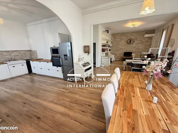 Appartement 4 pièces 99 m²
