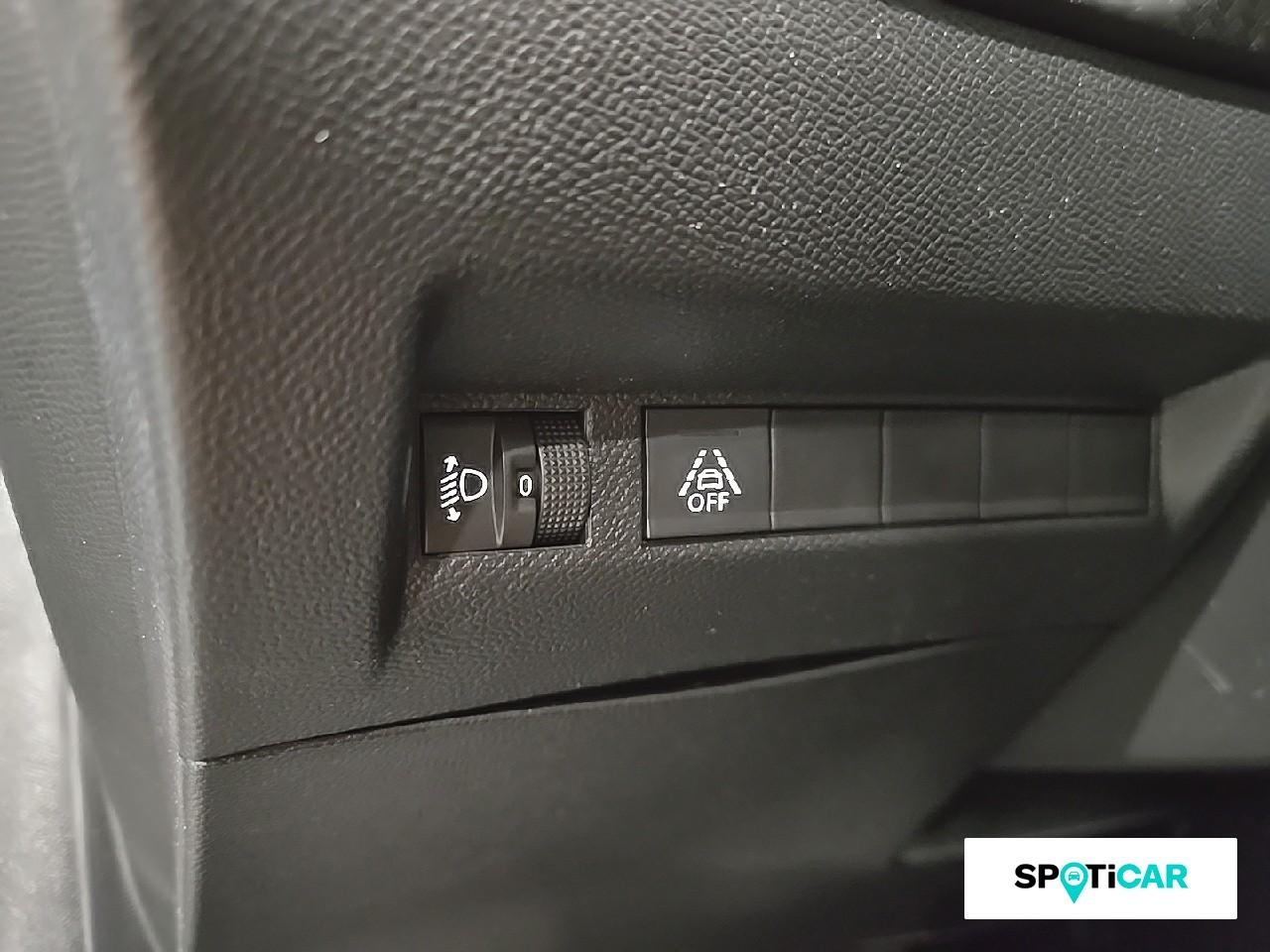 Peugeot 208 puretech 100 s&s bvm6 allure pack — photo 27
