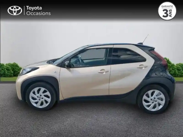 Toyota Aygo X 1.0 vvt-i 72ch design — photo 3