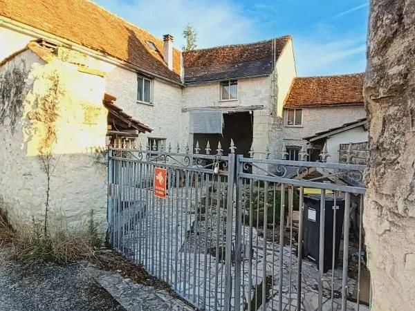 Propriété 8 pièces 200 m²
