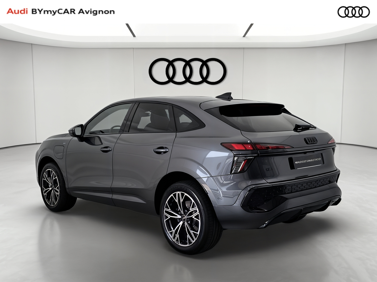 Audi Q3 Sportback e-hybrid 272 ch S tronic 6 — photo 3