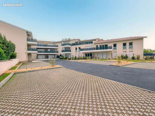 Parking exterieur à vendre - opportunite livraison immediate - simandres