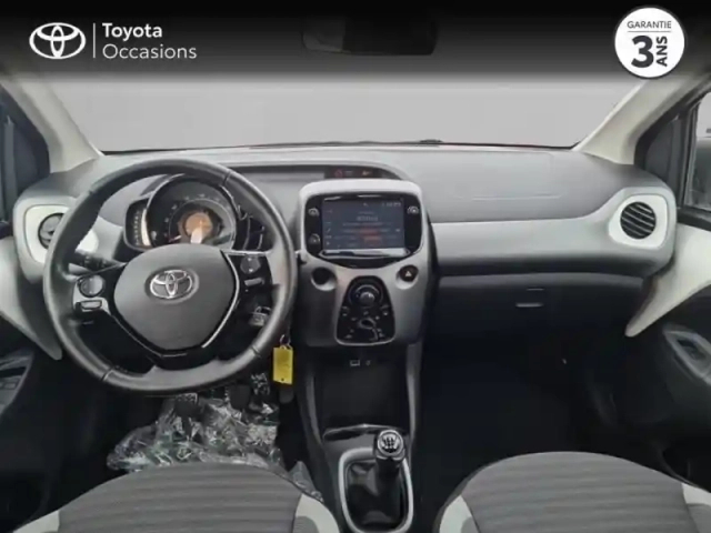 Toyota Aygo 1.0 vvt-i 72ch x-play 5p — photo 8