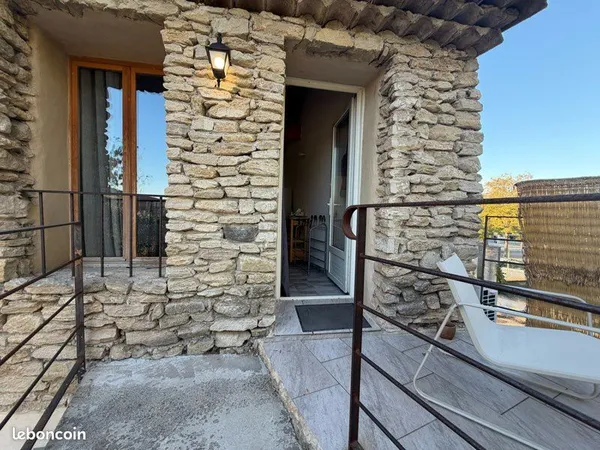 Appartement meublé octobre à juin