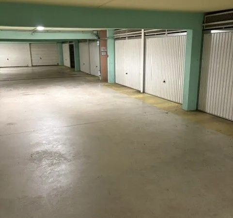 Box Place Léopold